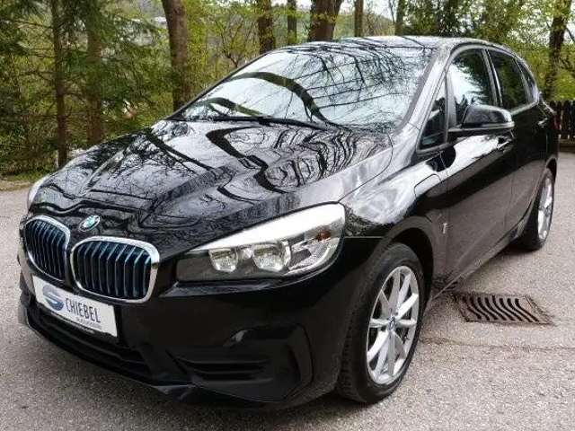 BMW 225xe